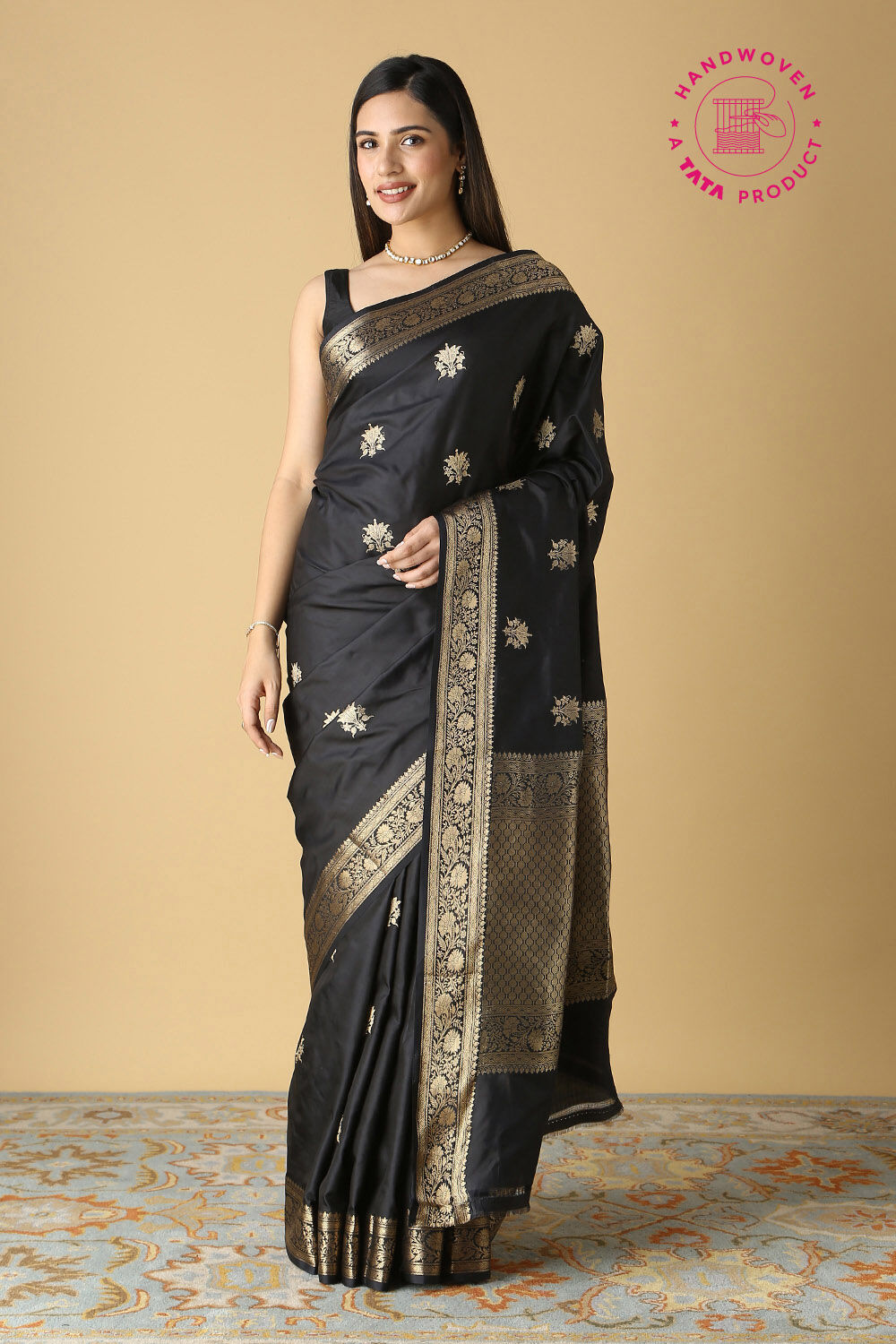 Black Pure Silk Banarasi Saree image number null