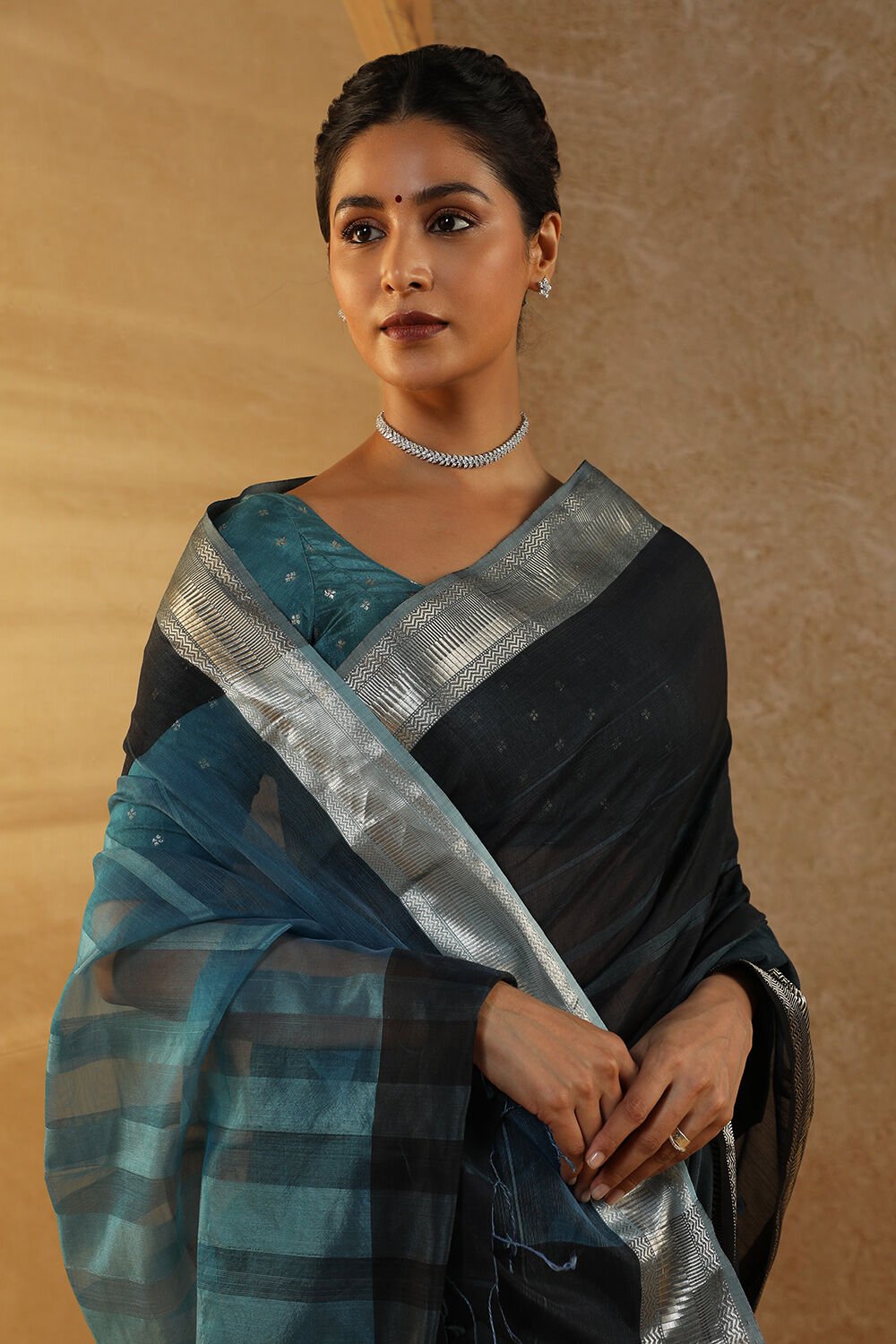 Navy Woven Pure Silk Cotton Maheshwari Saree image number null