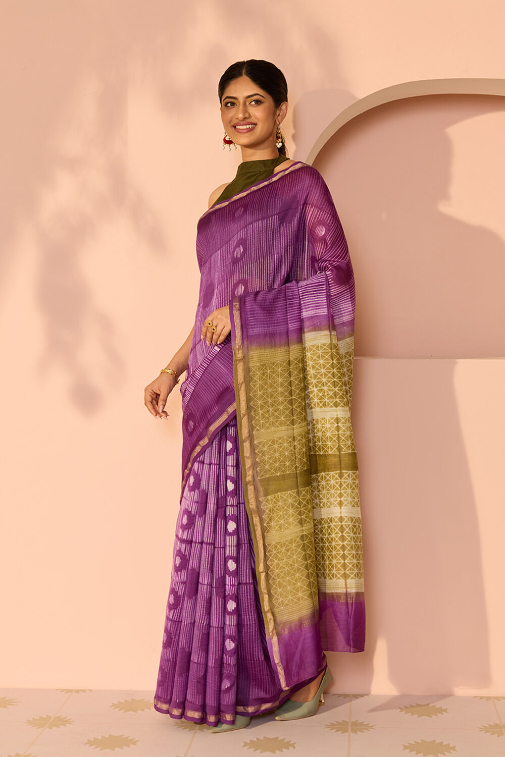 Dark Violet Rajasthan Pure Silk Cotton Tie & Dye Shibori Saree image number null