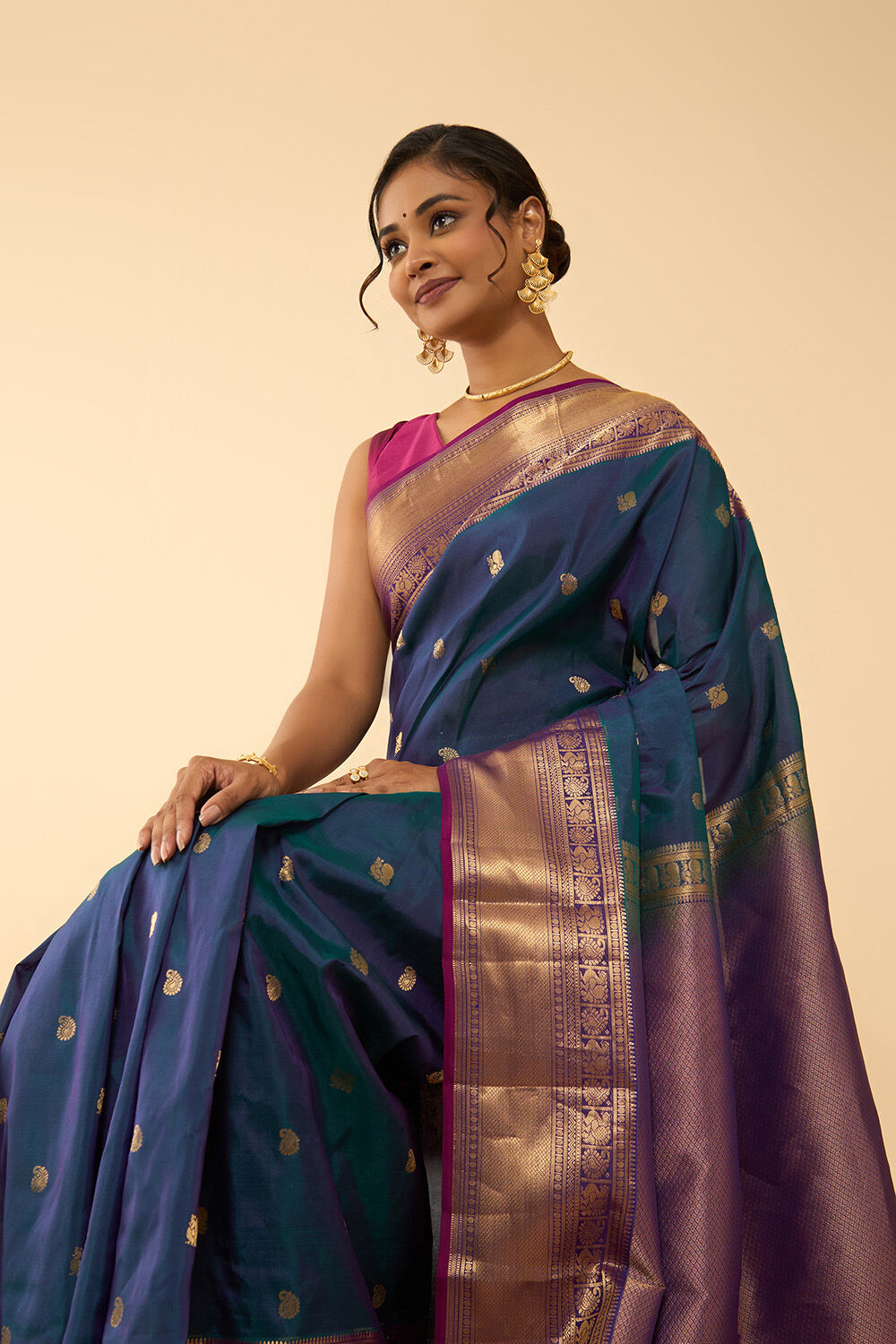 Blue Woven Silk Viscose Saree image number null