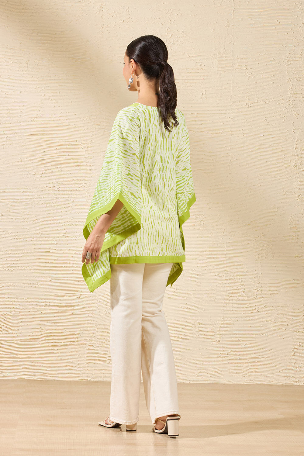 Light Green Pure Cotton Tie and Dye Shibori Short Top image number null