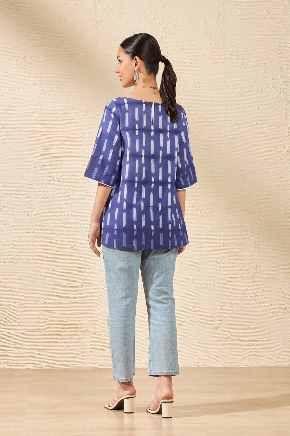 Blue Pure Cotton Tie and Dye Shibori Short Top image number null
