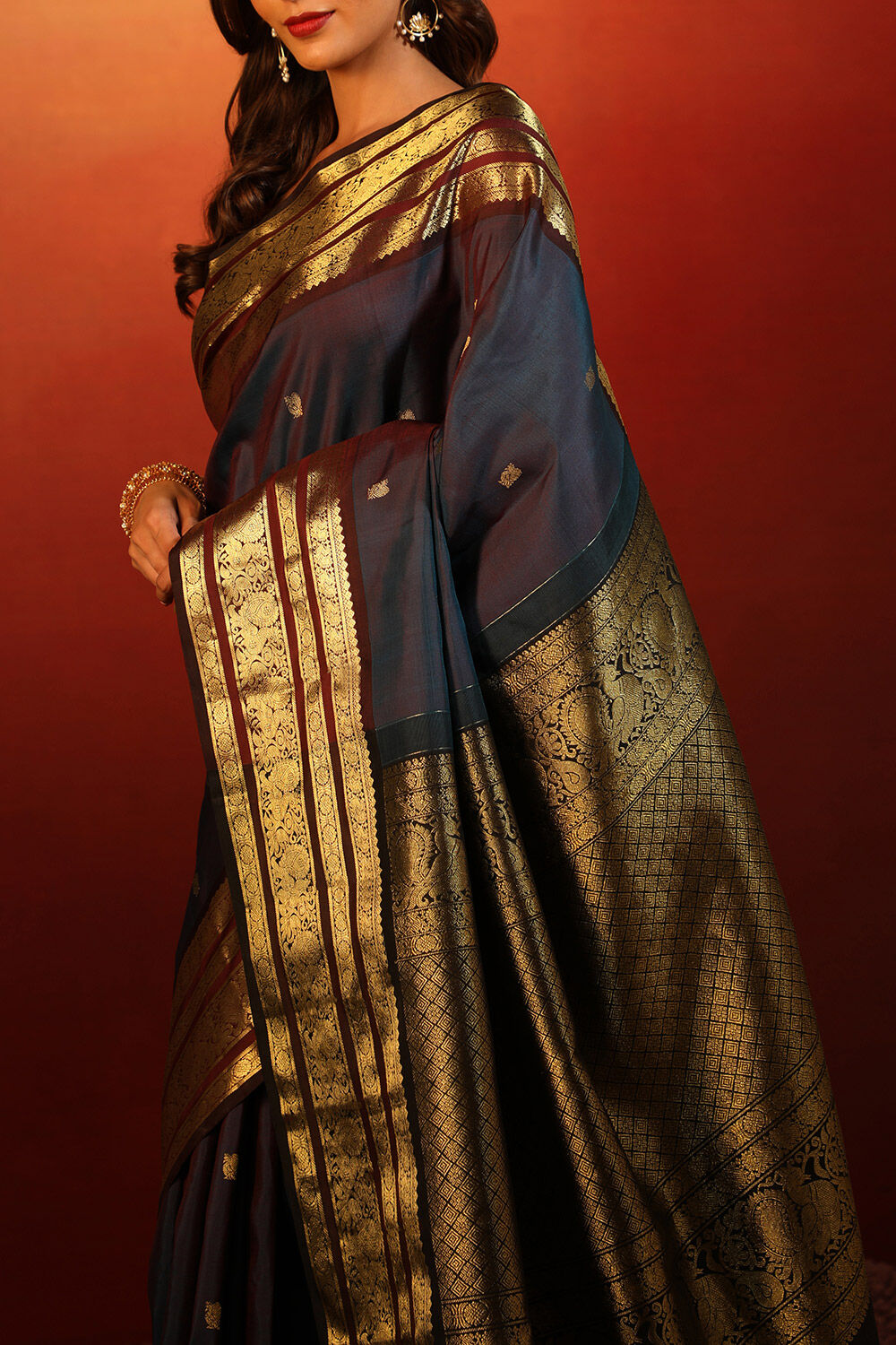 Blue Woven Pure Silk Kanjivaram Saree image number null
