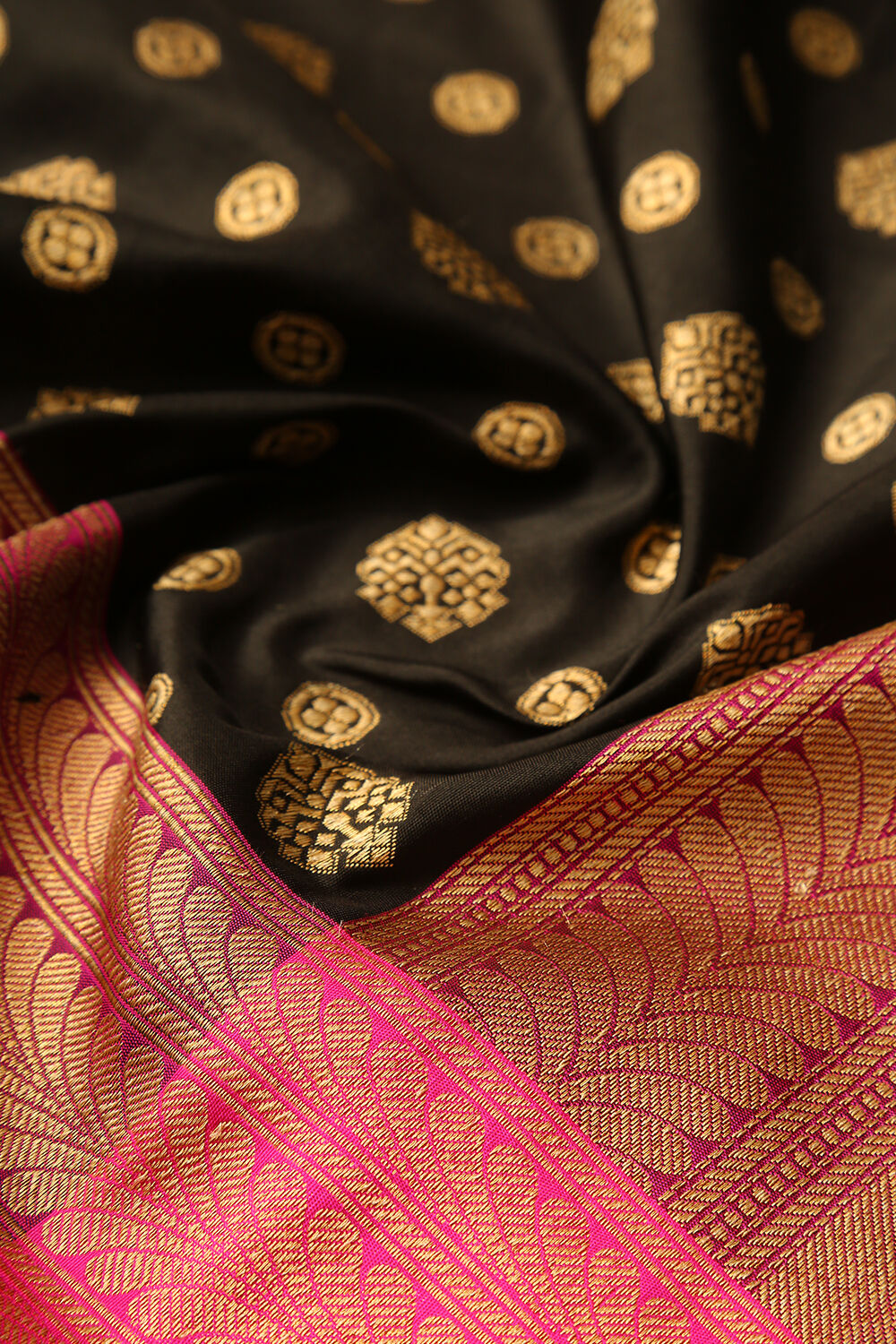 Black Banaras Pure Silk Dupatta image number null
