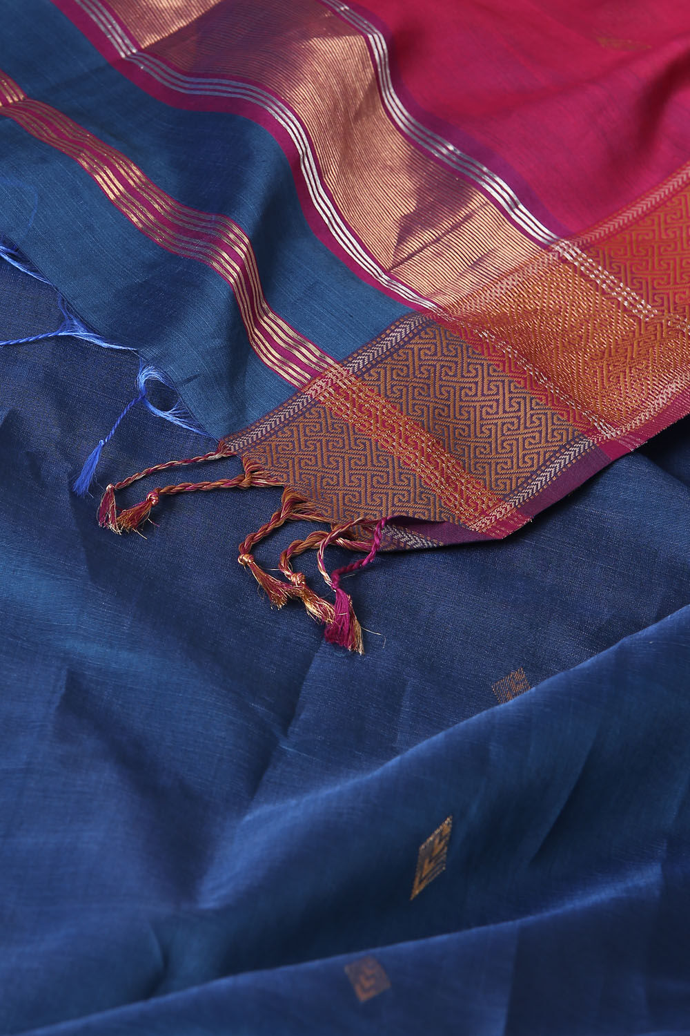 Dark Blue Pure Silk Cotton Maheswari Saree image number null