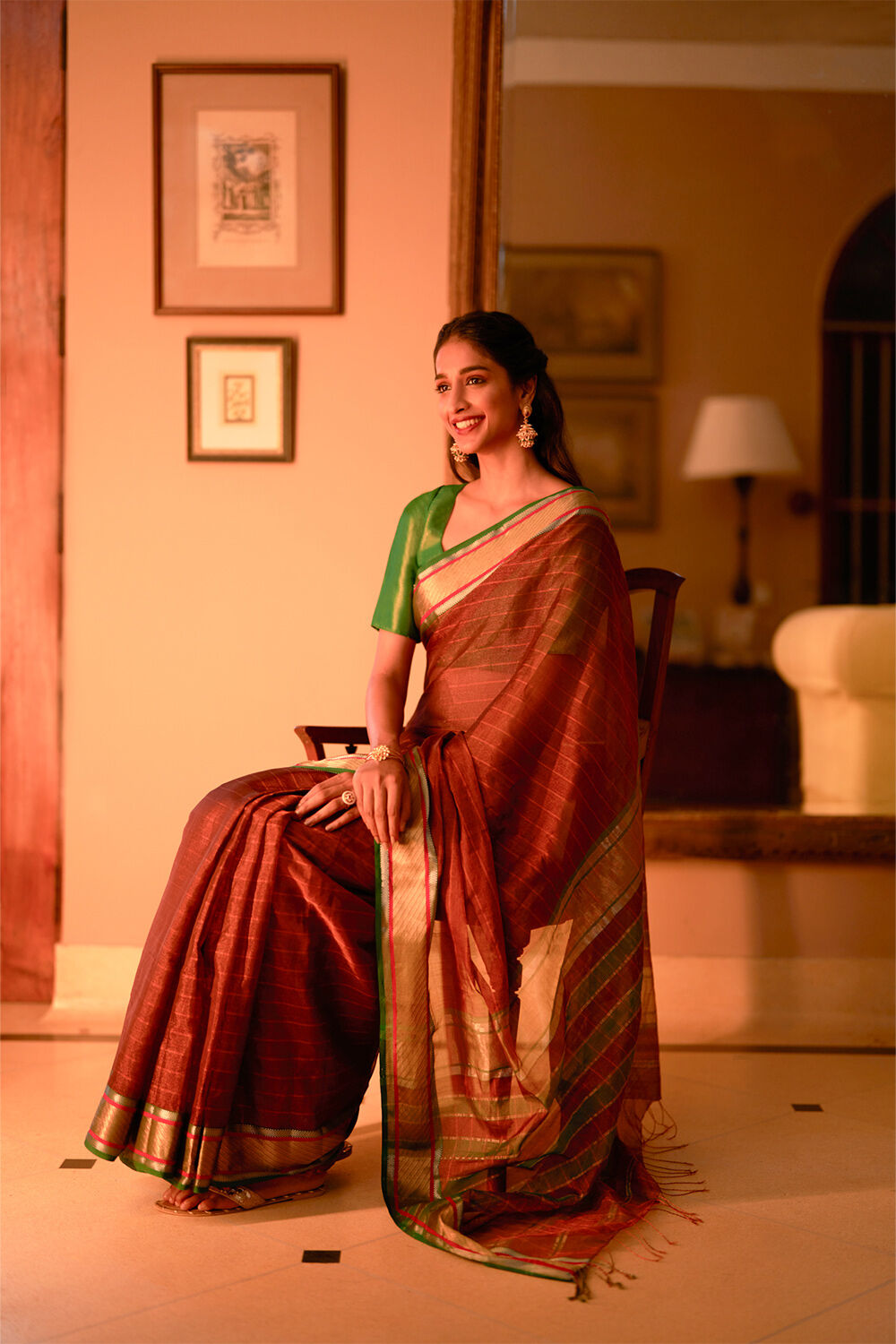 Brown Woven Pure Tissue Cotton Maheshwari Saree image number null