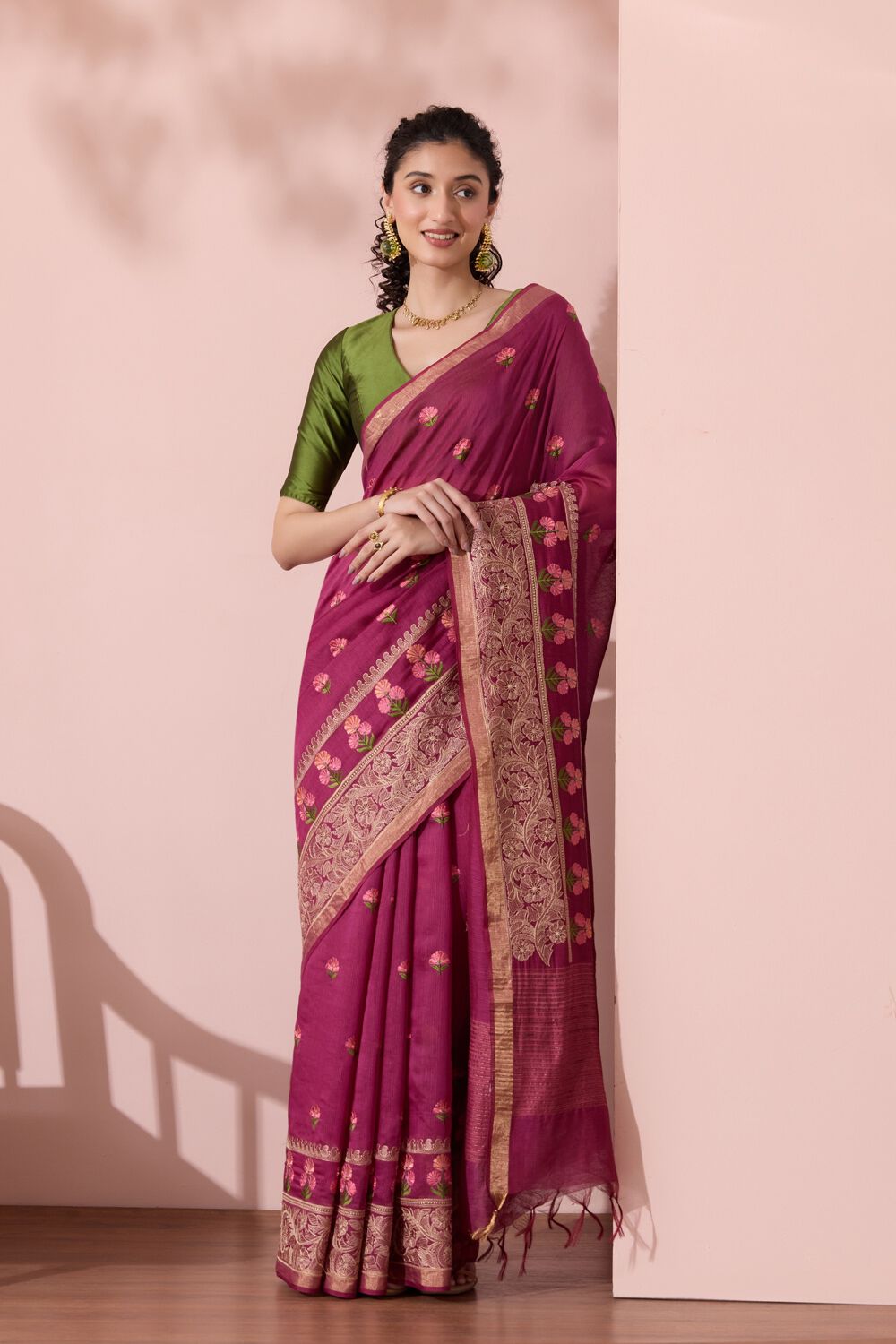 Purple Bengal Pure Silk Linen Embroidered Saree image number null