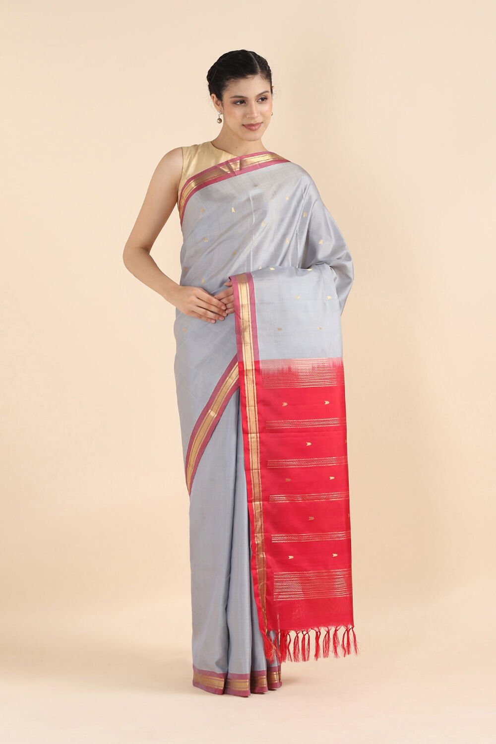 Grey Pure Silk Kanjivaram inspired Saree image number null