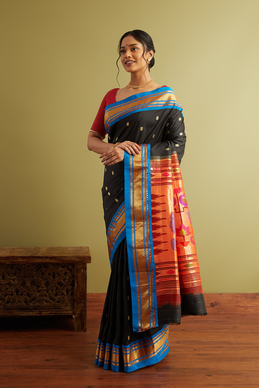 Black Tapestry Pure Silk Paithani Saree image number null