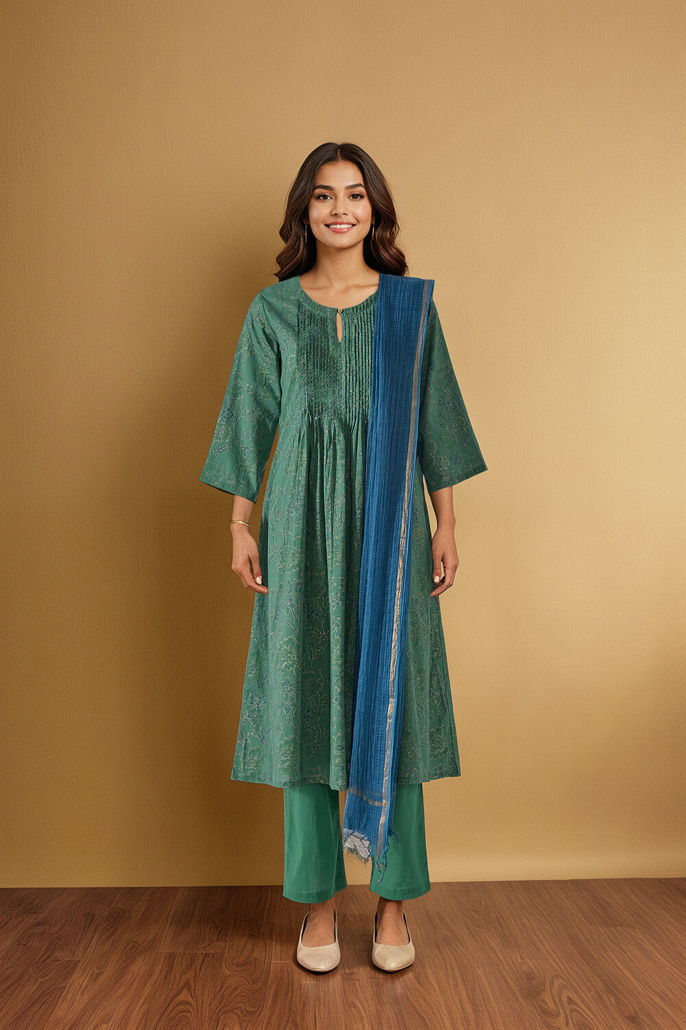 Green Block Printed Pure Cotton Kurta Set image number null