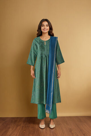 Green Block Printed Pure Cotton Kurta Set thumbnail image number null