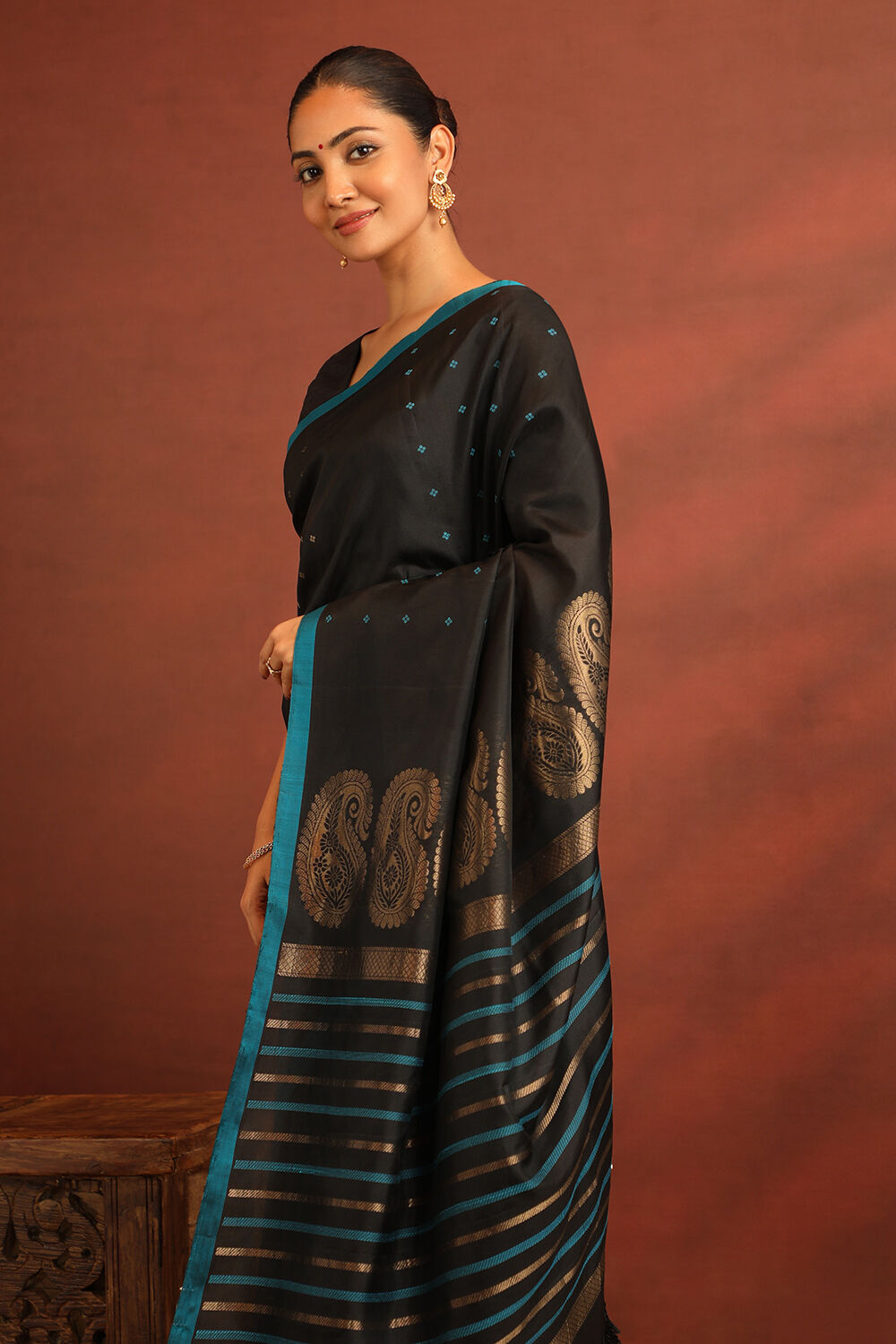 Black Woven Pure Soft Silk Saree image number null