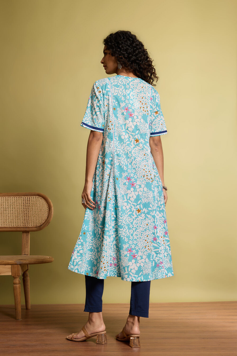 Light Blue Screen Printed Pure Cotton Kurta image number null