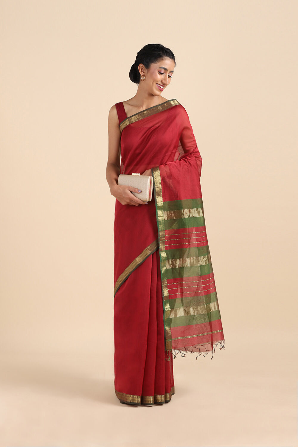 Red Pure Silk Cotton Maheswari Saree image number null