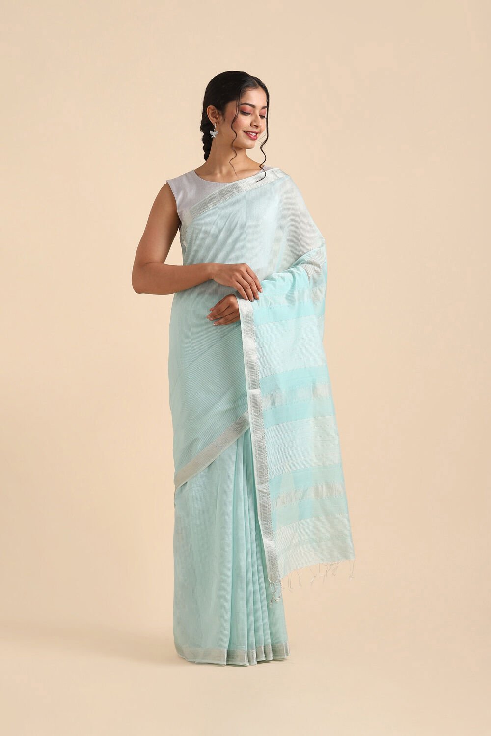 Light Green Pure Silk Cotton Maheswari Saree image number null