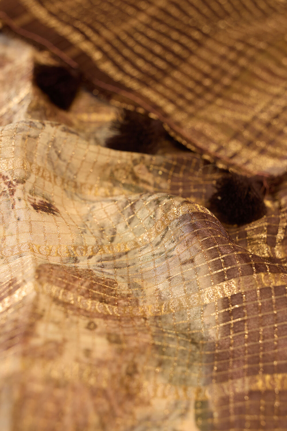 Multi Printed Pure Viscose Saree image number null