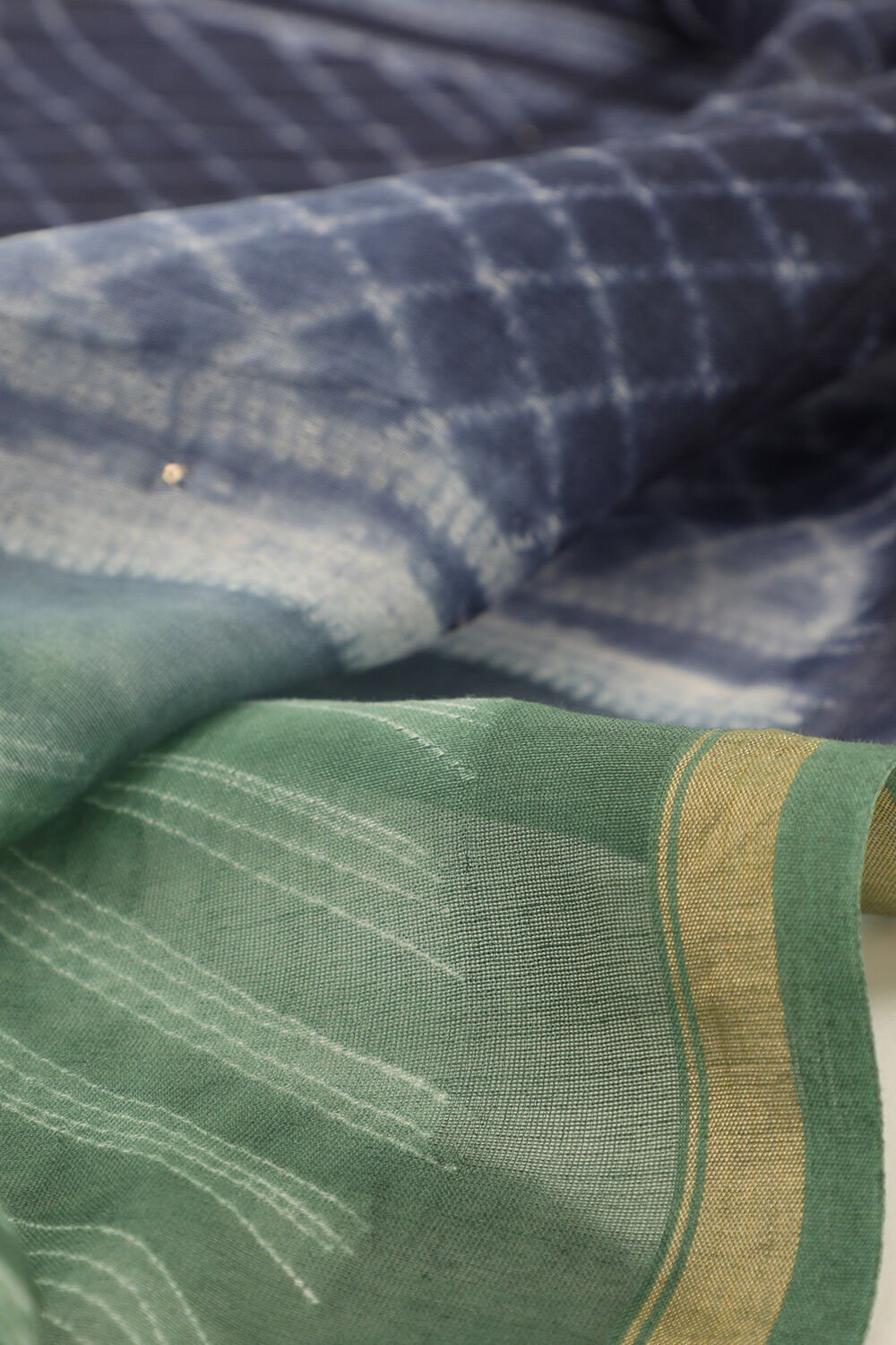 Green Pure Silk Cotton Shibori Saree image number null