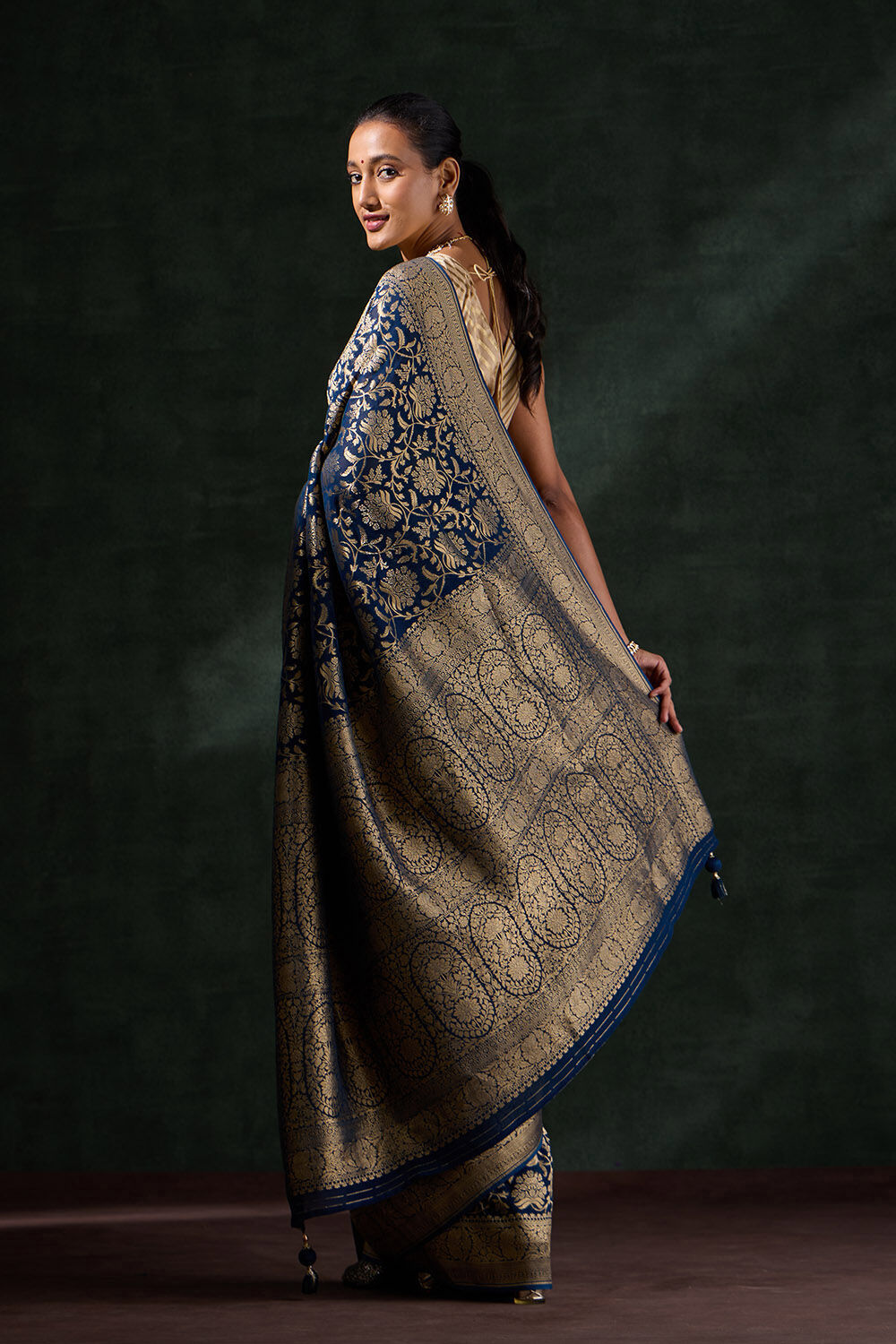 Blue Woven Viscose Georgette Saree image number null