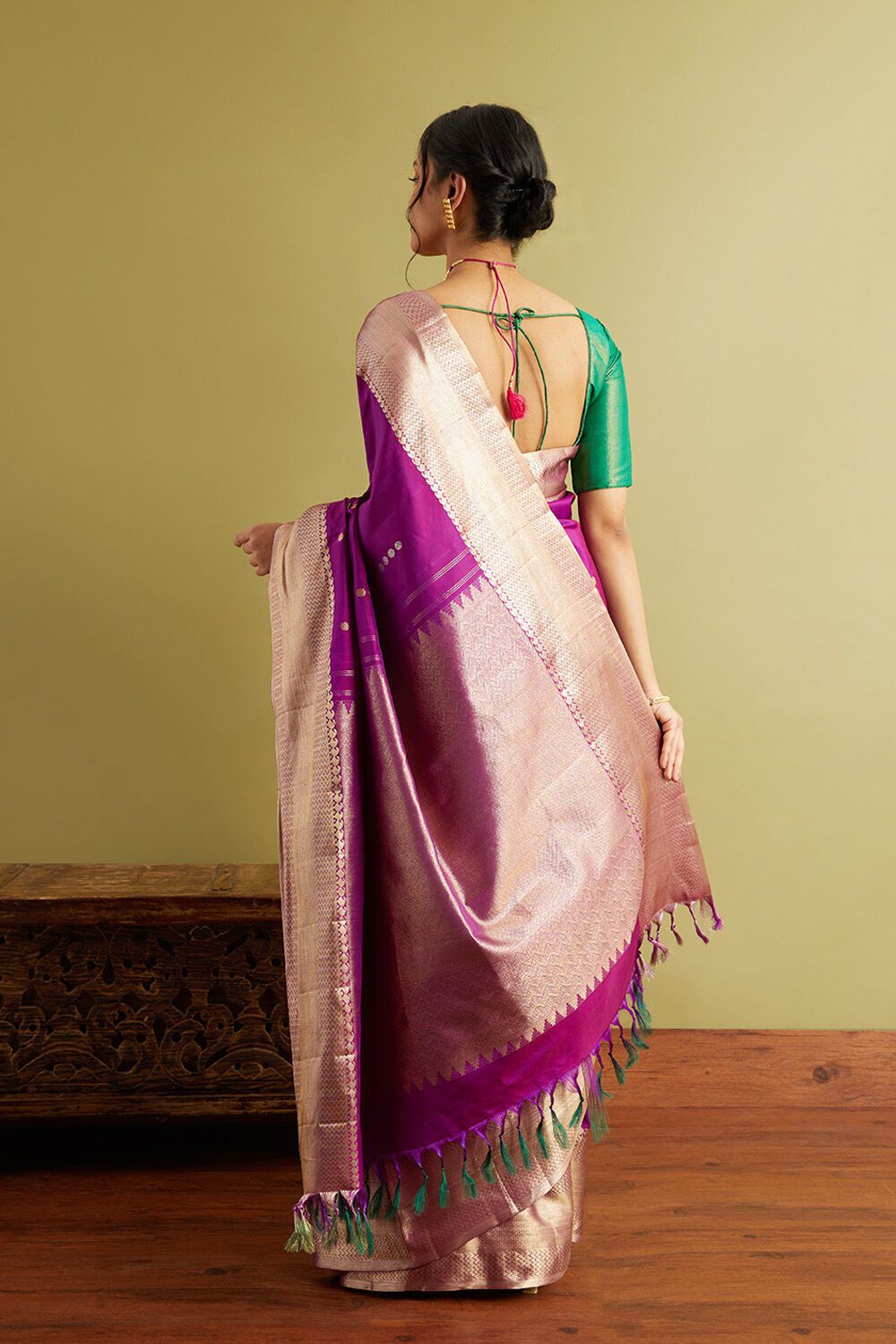 Purple Woven Pure Silk Kanjivaram Saree image number null