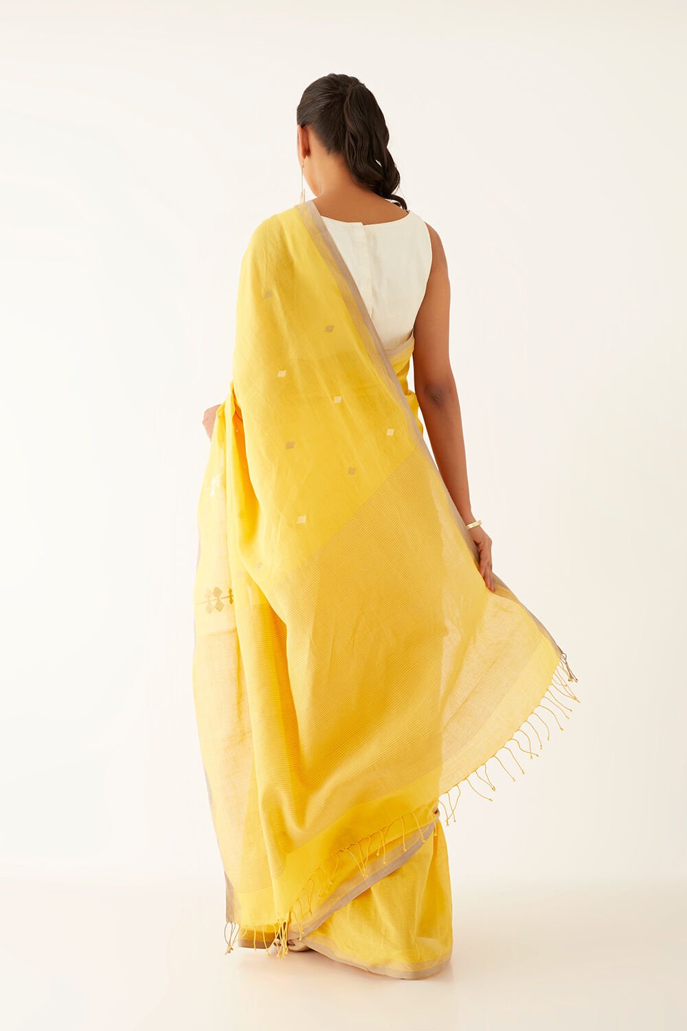 Yellow Pure Cotton Jamdani Bengali Saree image number null