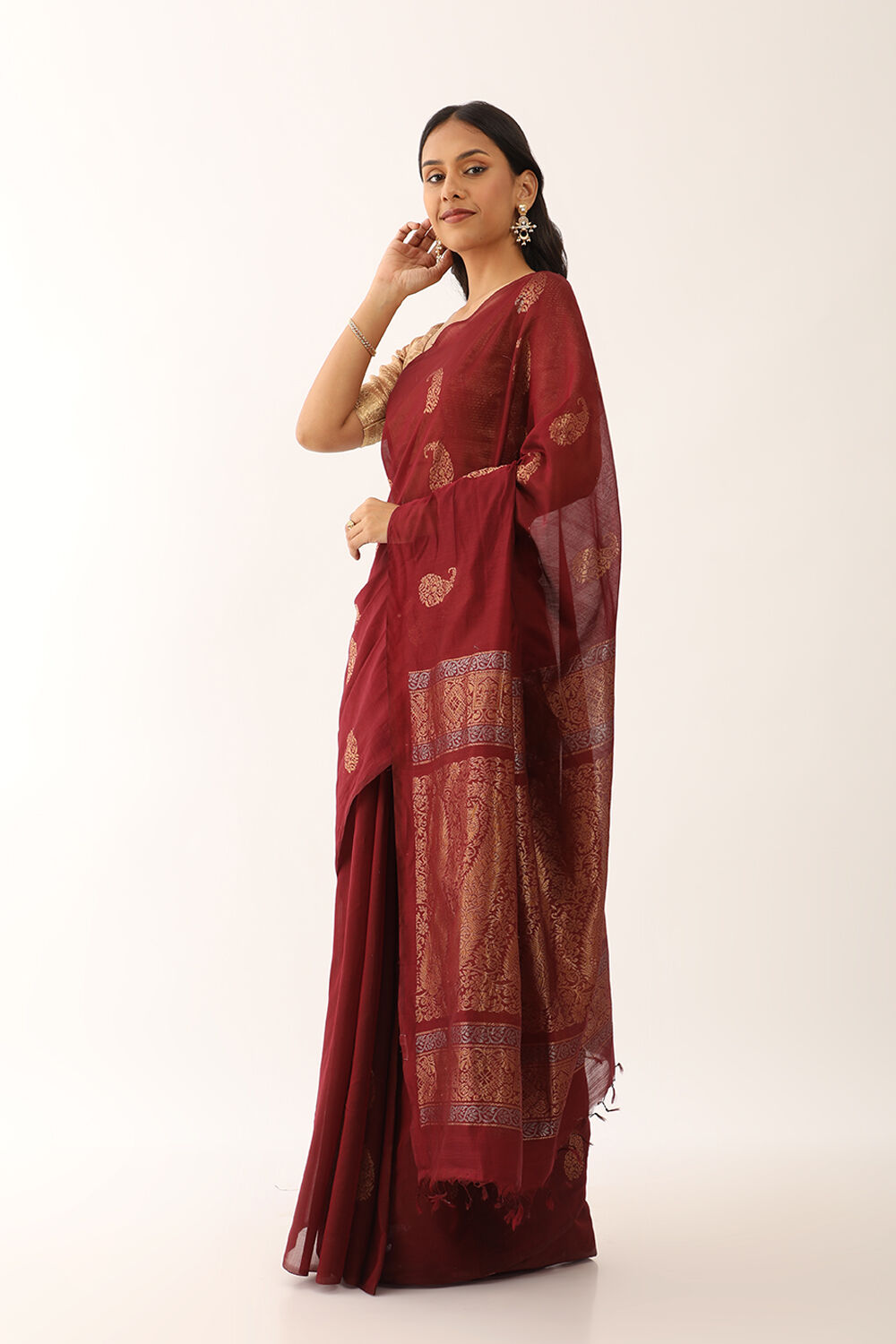 Brown Woven Pure Silk Cotton Saree image number null