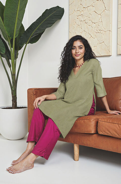 Green Pure Cotton  Embroidered Kurta