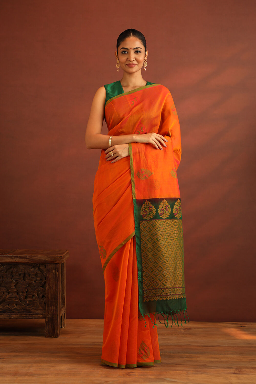 Pink South Pure Silk Cotton Woven Saree image number null