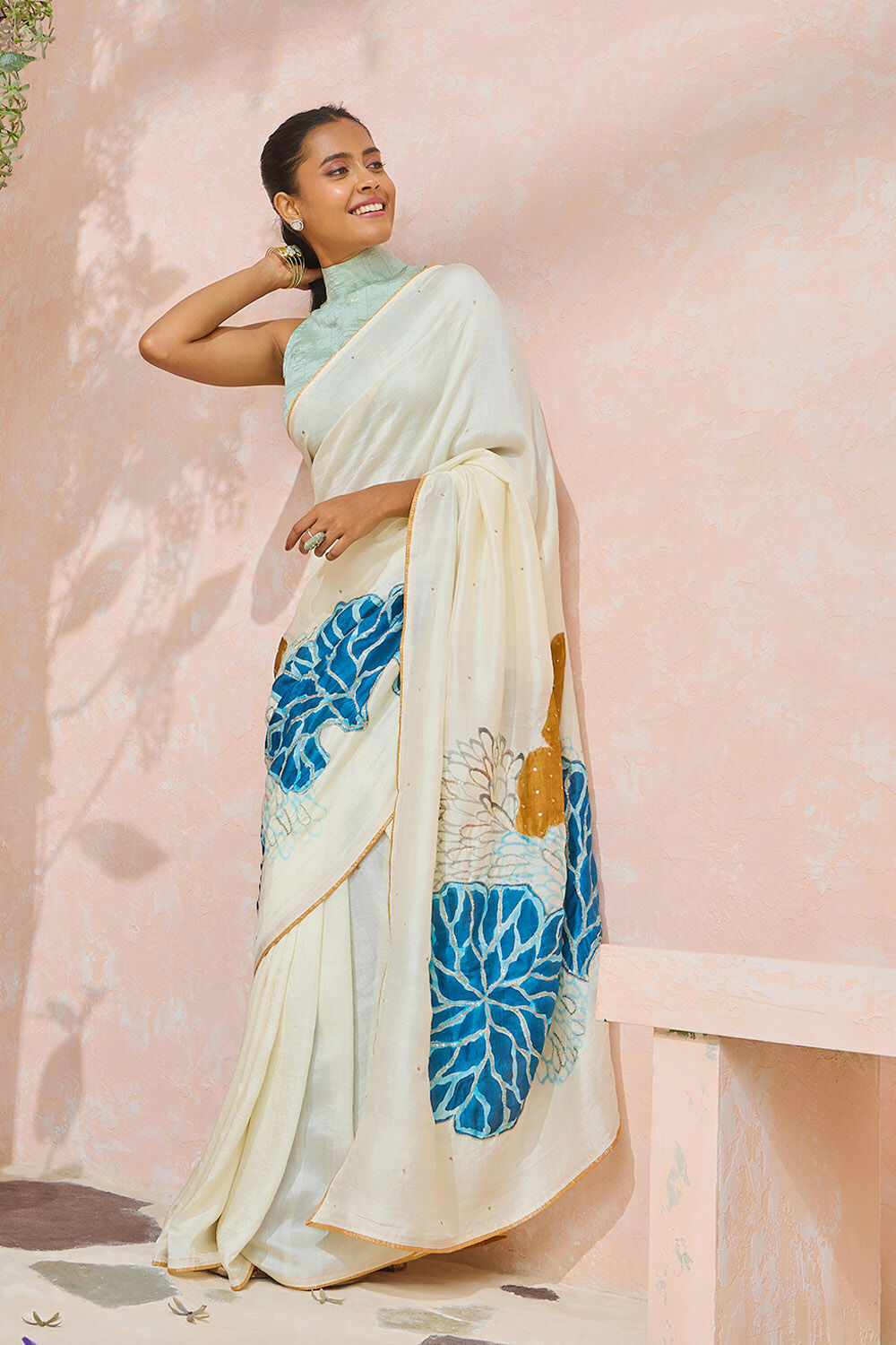 Off White Murshidabad Pure Silk Hand Painted Saree image number null