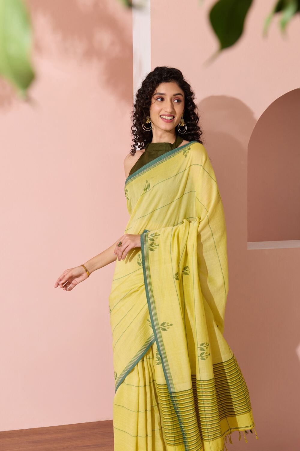 Light Yellow Bengal Pure Cotton Jamdani Saree image number null