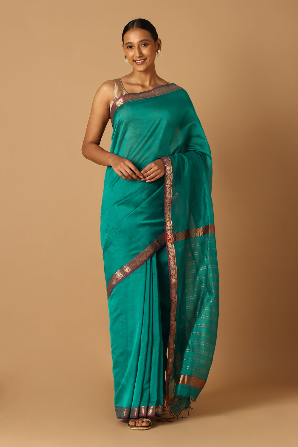Green Pure Silk Cotton Maheshwar Saree image number null
