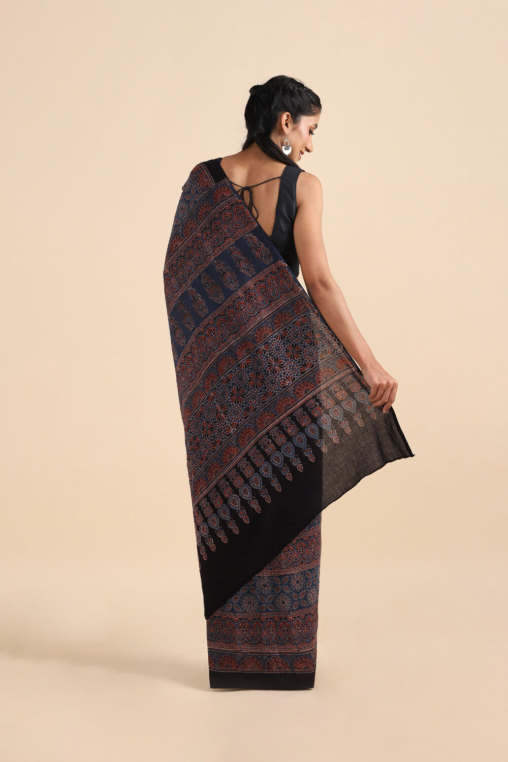 Blue Pure Cotton Ajrakh Printed Saree image number null