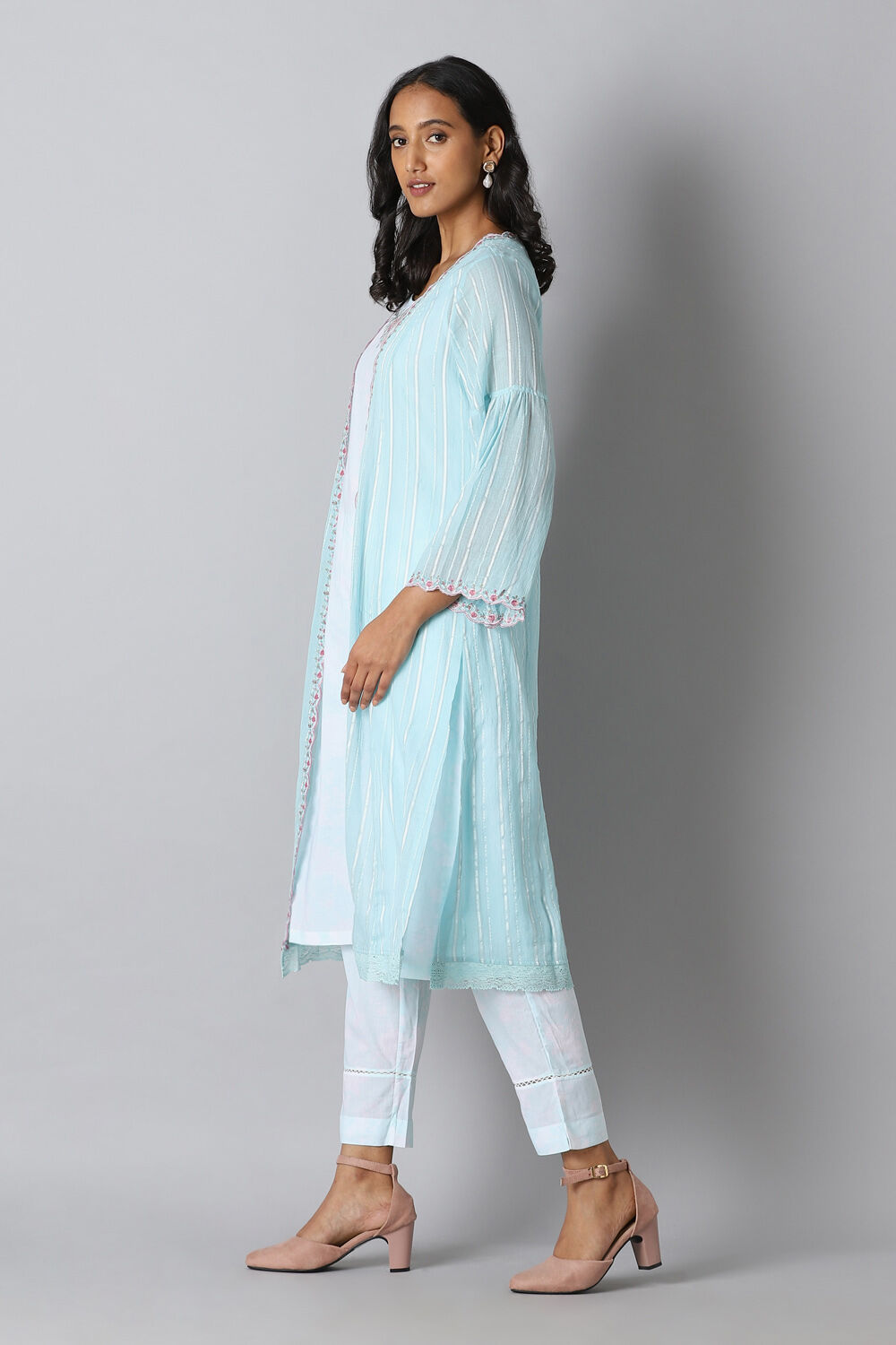 Light Blue Cotton Embroidered Kurta Set image number null