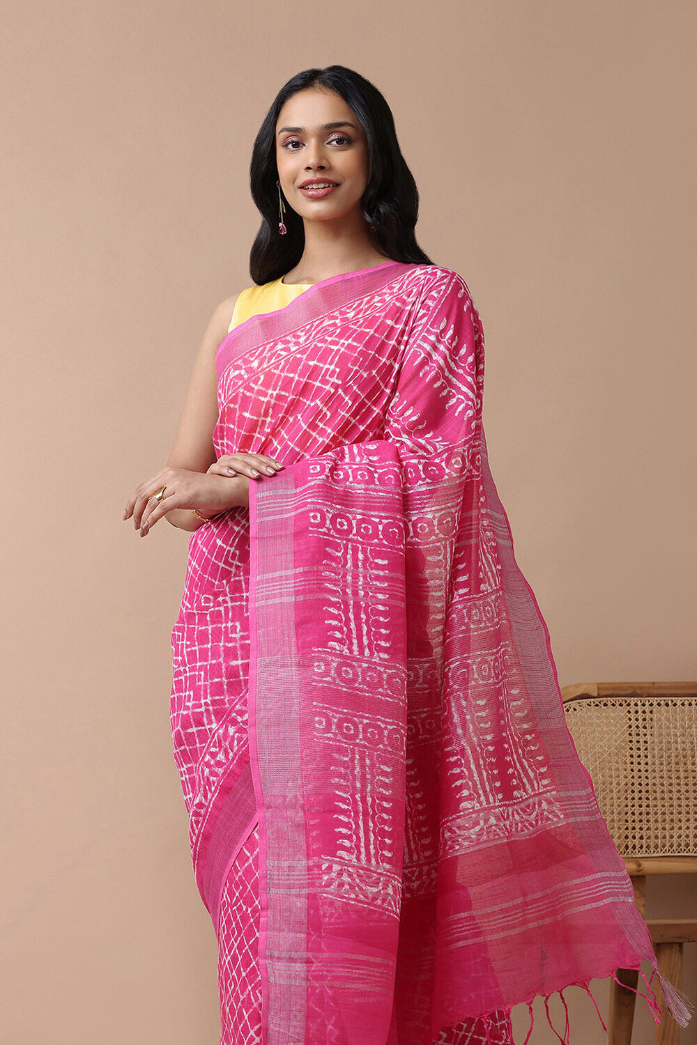 Pink Cotton Viscose Contemporary Block Printed Saree image number null
