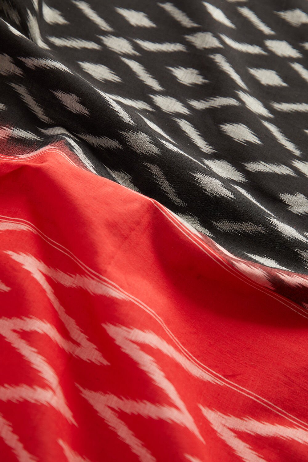 Black Ikat Pure Cotton Pochampalli Saree image number null