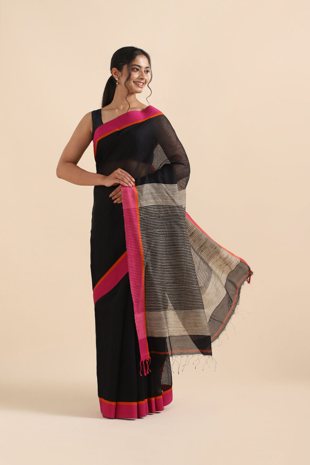 Black Pure Silk Cotton Bengal Saree image number null