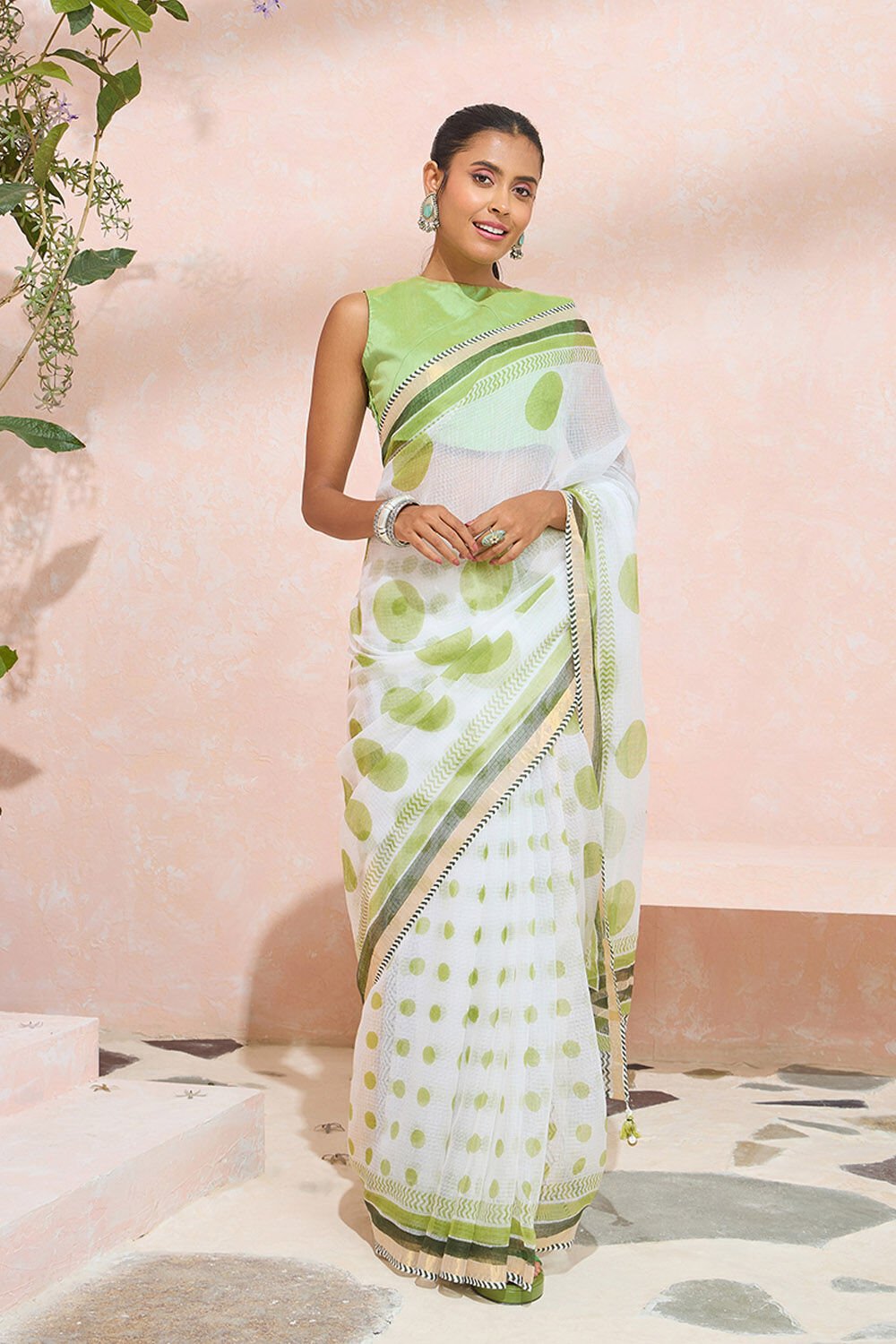 Off White Rajasthan Printed Sanganeri Pure Cotton Kota Saree image number null