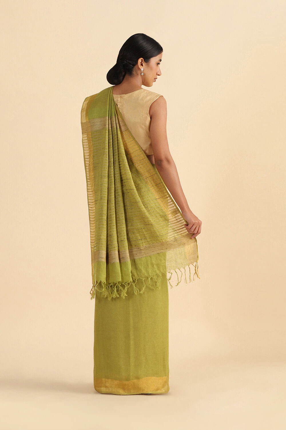 Green Handwoven Bhagalpuri Pure Linen Saree image number null