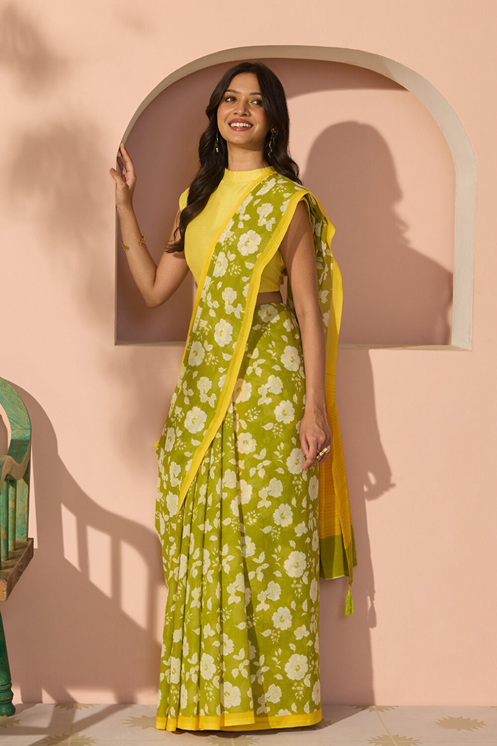 Green Bengal Screen Printed Pure Cotton Mulmul Saree image number null