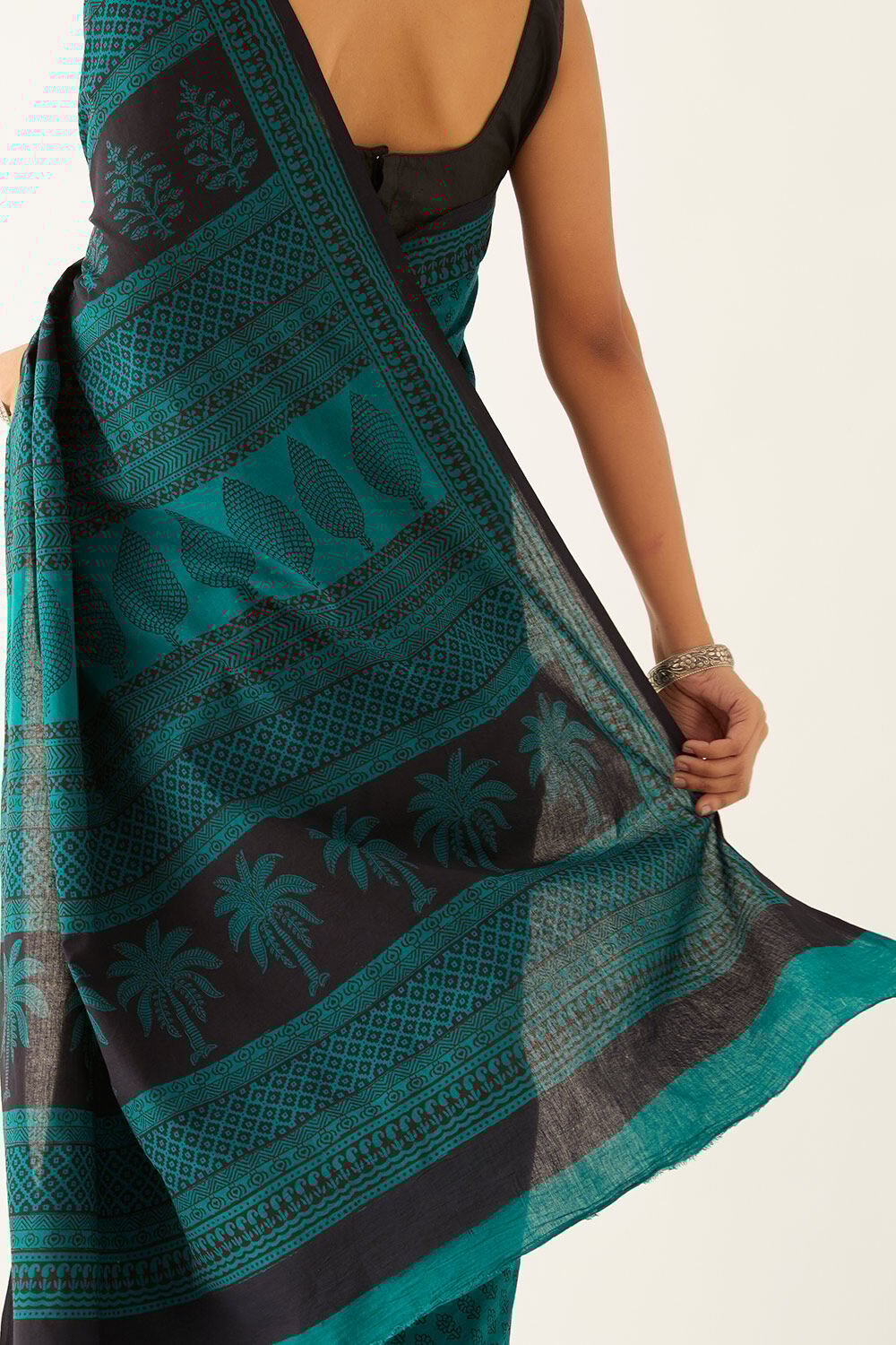 Green Pure Cotton Bagh Printed Saree image number null
