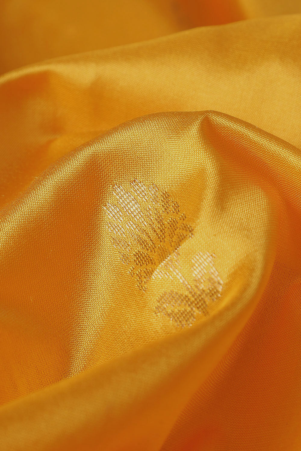 Yellow Pure Silk Maheswari Saree image number null
