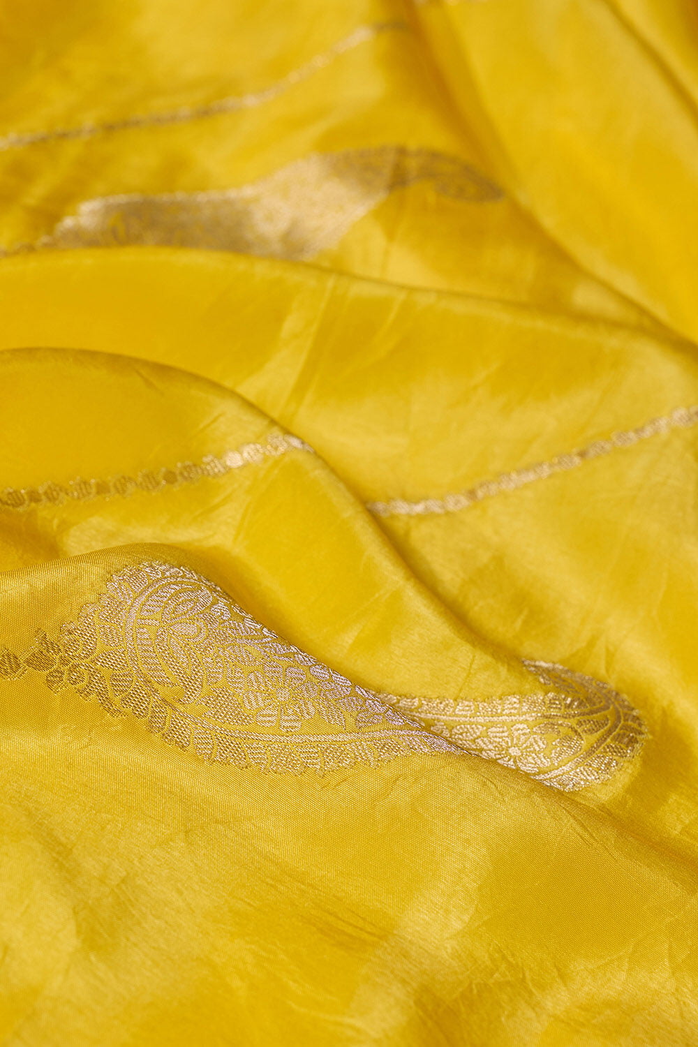 Yellow Woven Design Viscose Saree image number null