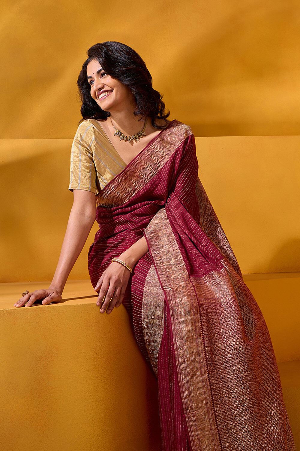 Crepe Saree Buy Crepe Sarees Online Taneria
