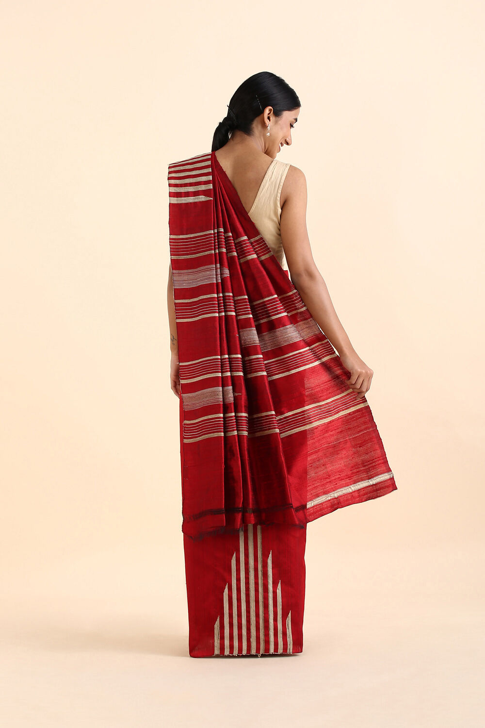 Dark Pure Red Silk Woven Saree image number null