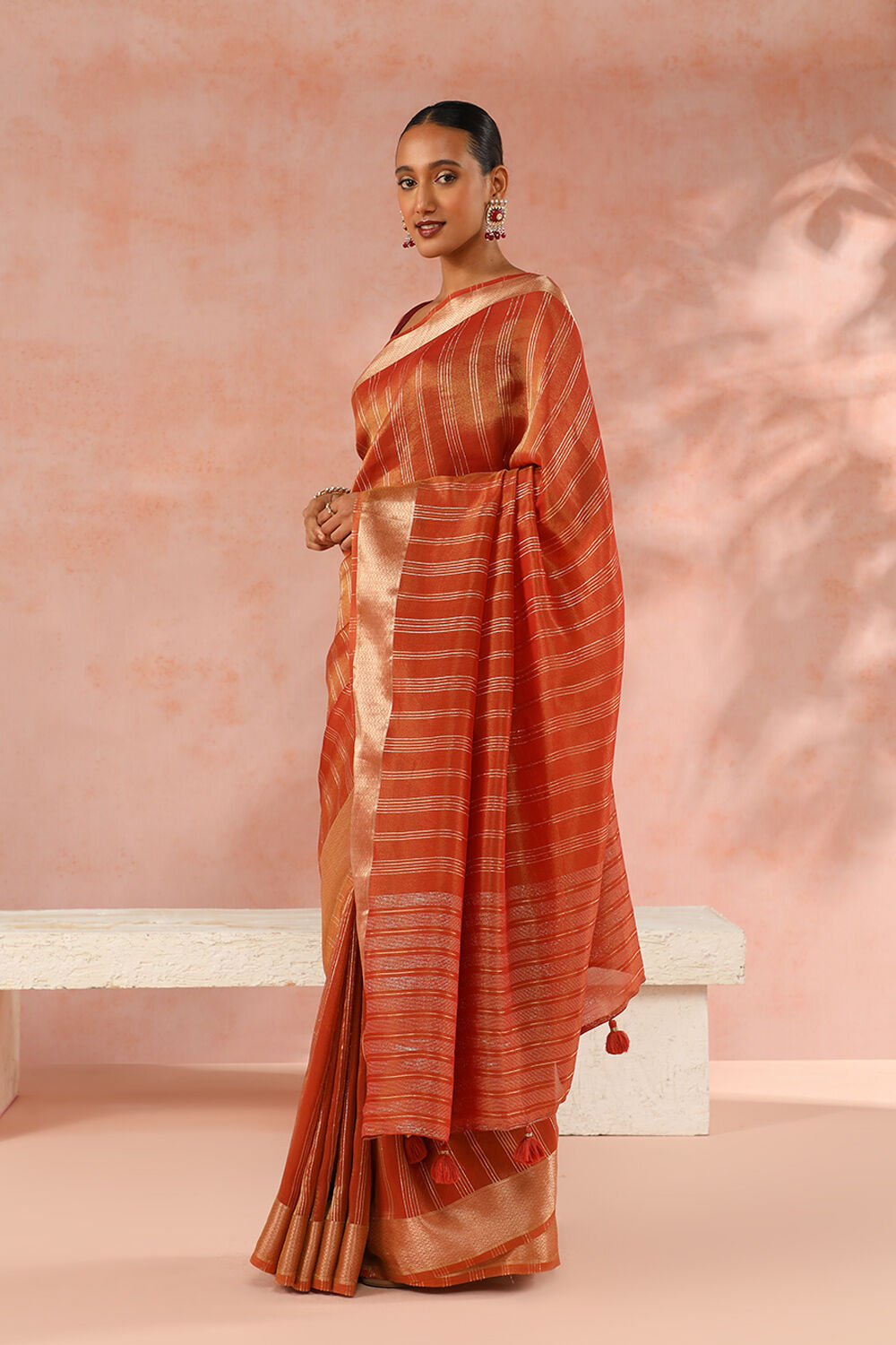 Orange Contemporary Viscose Tissue Woven Saree image number null