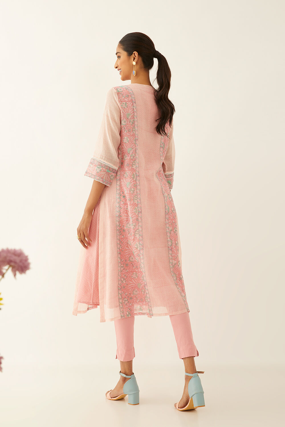 Light Pink Silk Cotton Block Printed Kurta with Jacket image number null