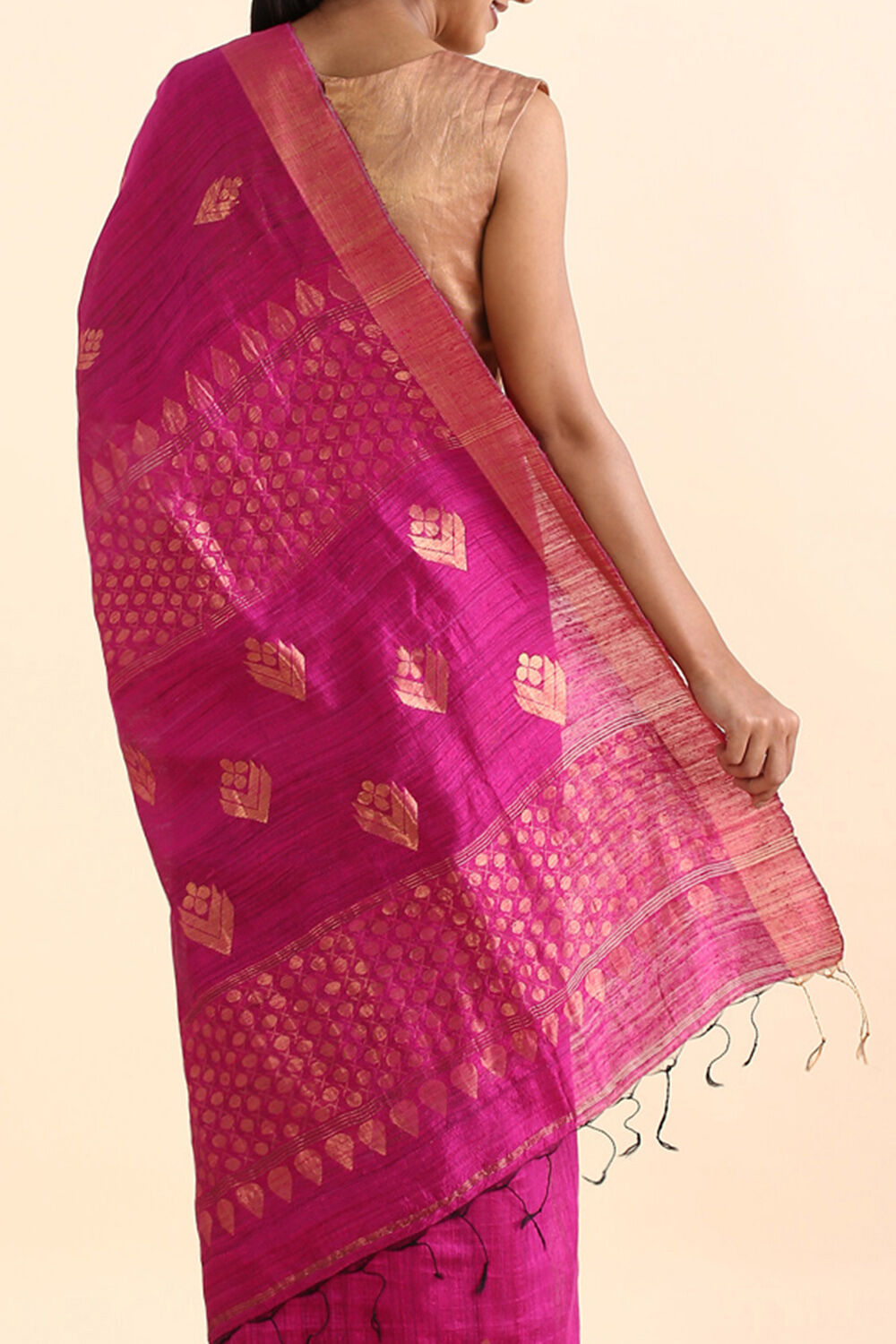 Dark Pink Pure Silk Vanya Jamdani Saree image number null