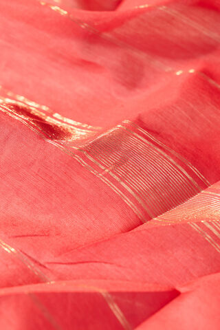 Dark Pink Woven Pure Silk Cotton Maheshwari Saree thumbnail image number null