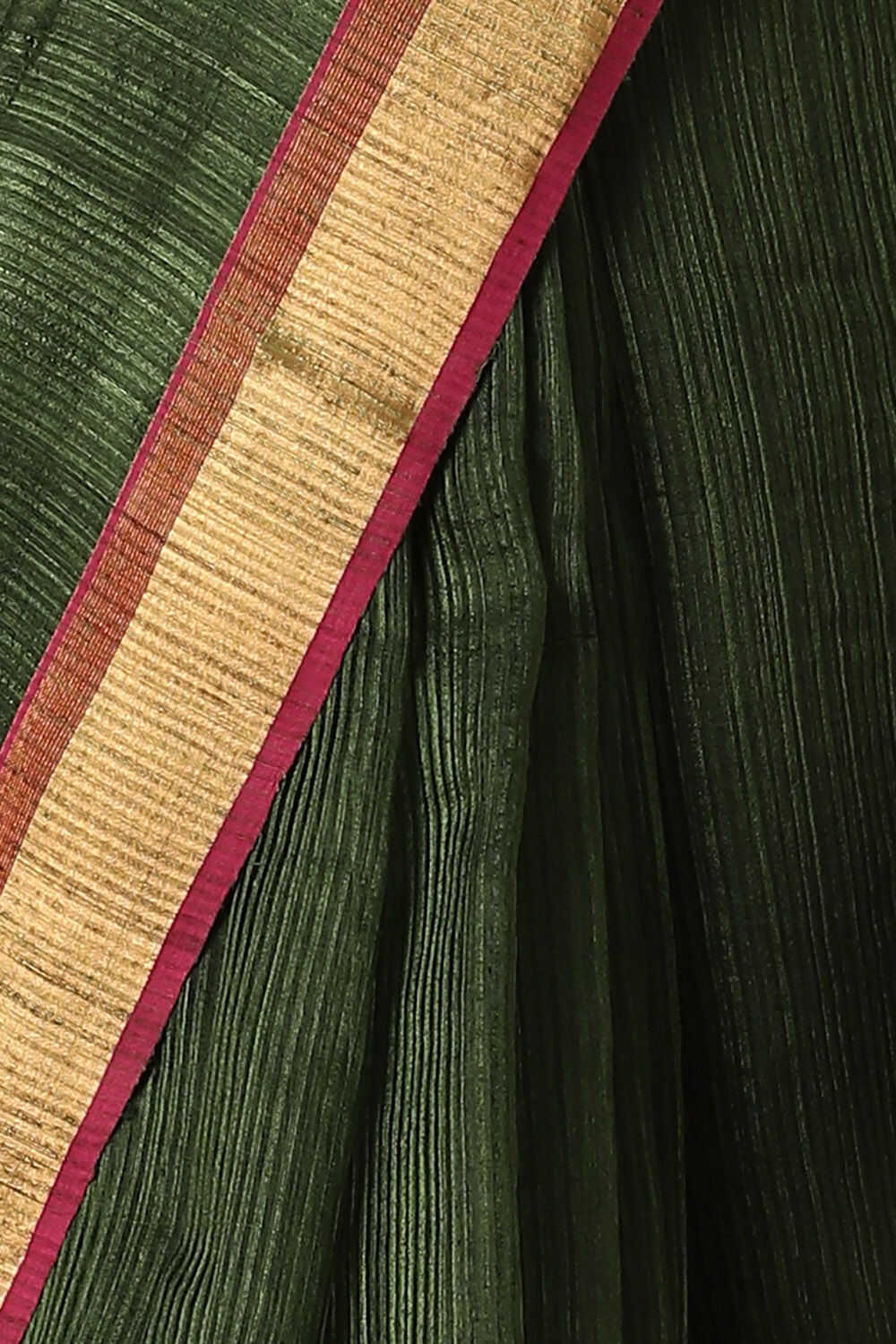 Dark Green Pure Silk Vanya Bengal Saree image number null