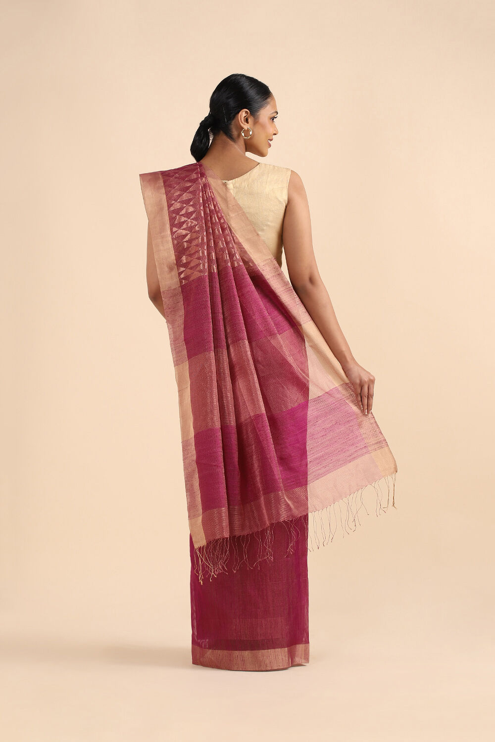 Violet Pure Silk Vanya Bengal Saree image number null