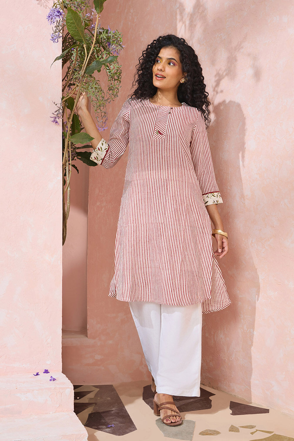 Red Screen Printed Pure Cotton Kurta image number null
